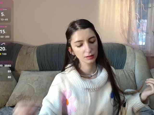 ella-myst webcam
