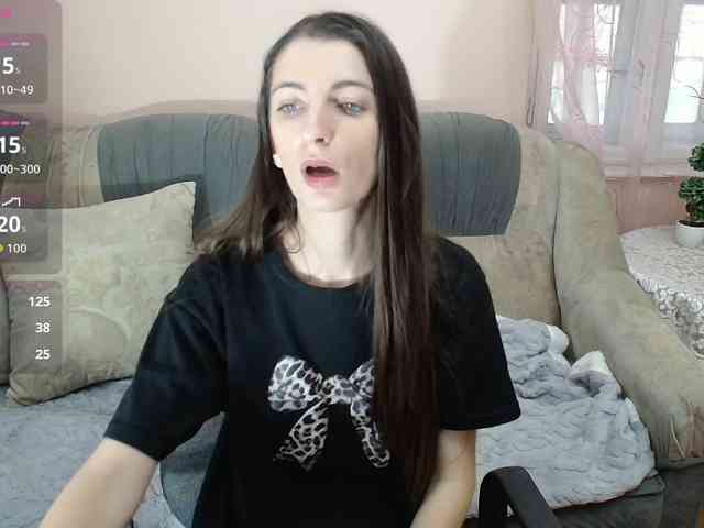 ella-myst webcam