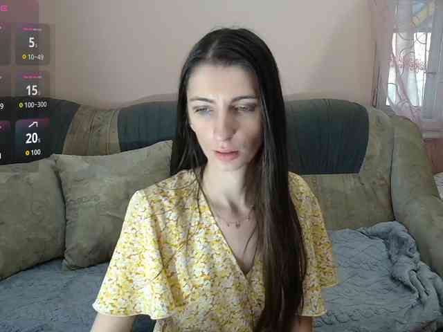 ella-myst webcam