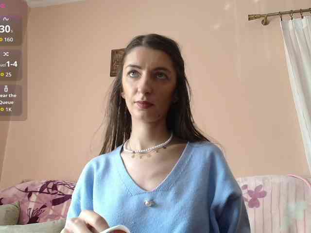 ella-myst webcam