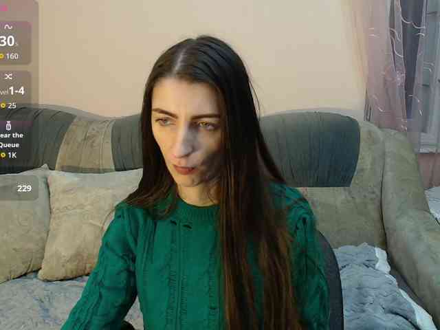 ella-myst webcam