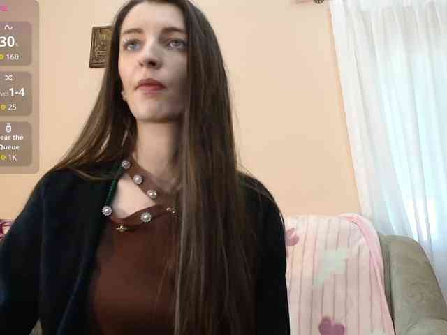ella-myst webcam