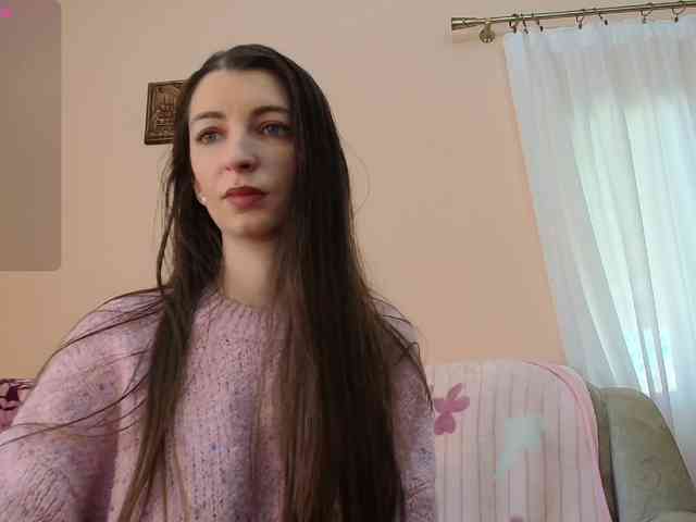 ella-myst webcam