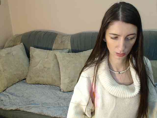 ella-myst webcam