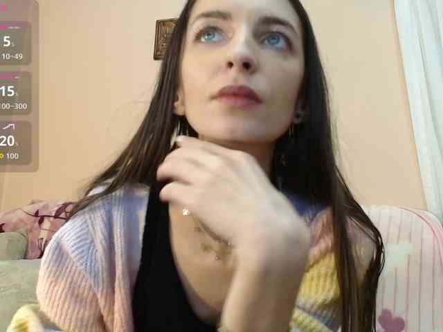 ella-myst webcam