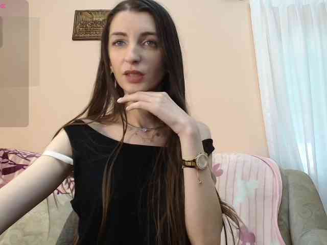 ella-myst webcam