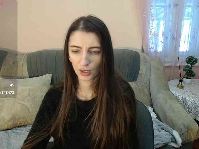 ella-myst webcam