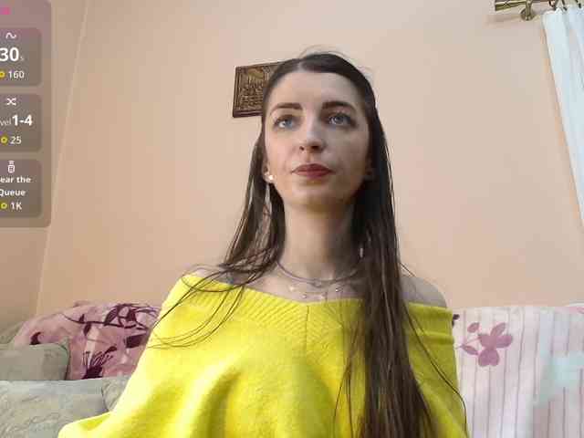 ella-myst webcam