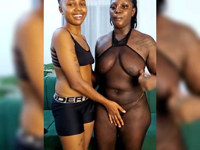 Sexxybunny's BongaCams show and profile