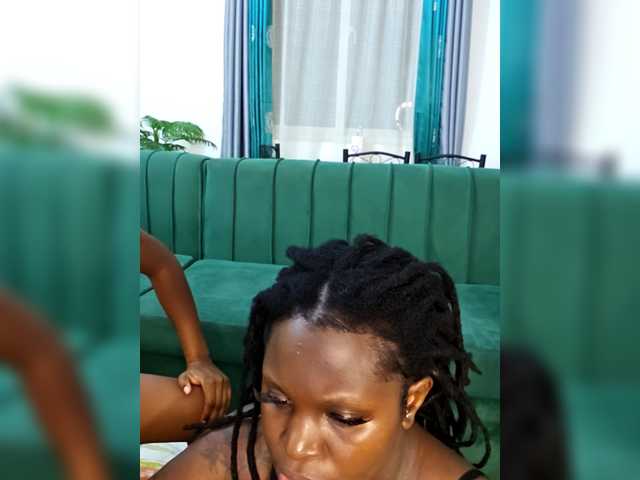 Sexxybunny's BongaCams show and profile