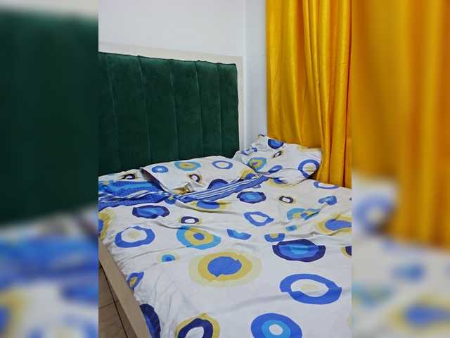 Sexxybunny's BongaCams show and profile