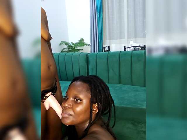 Sexxybunny's BongaCams show and profile