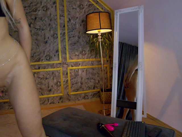 SinfulLust's BongaCams show and profile