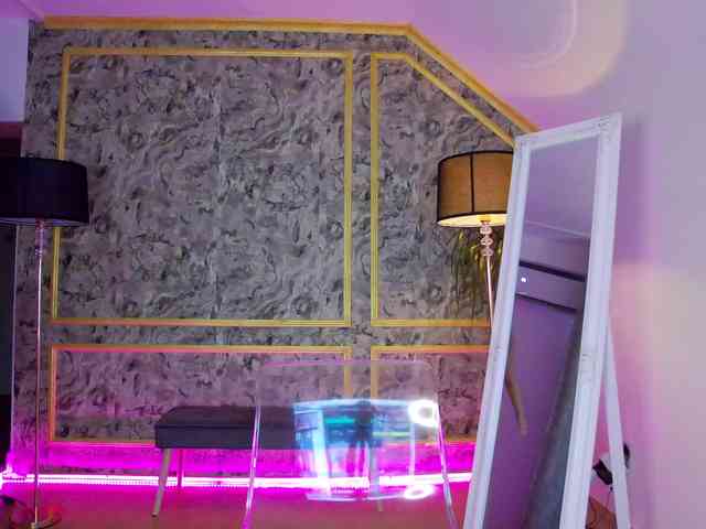 LustfulSinners webcam