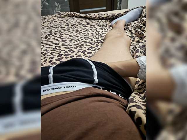 Dii-6's BongaCams show and profile