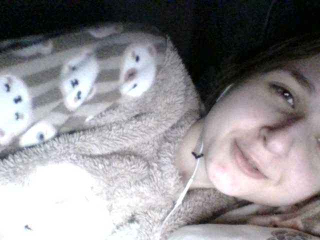 Mila23-1-1 Live Cam on BongaCams