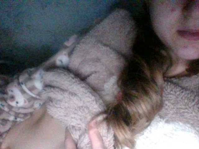 Mila23-1-1's BongaCams show and profile