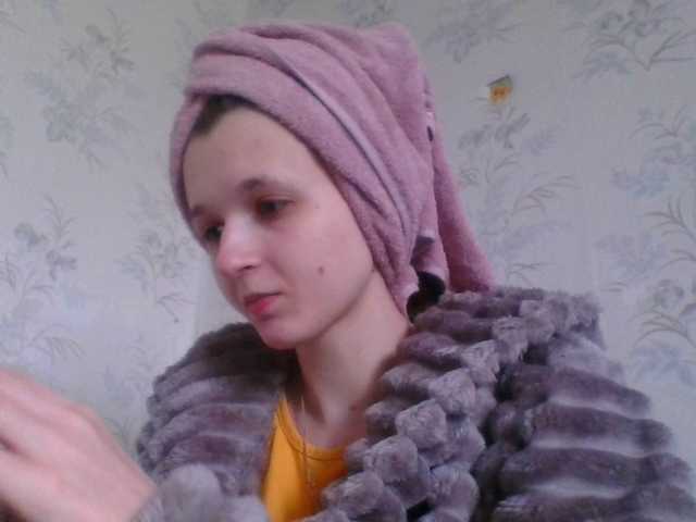 Mila23-1-1's BongaCams show and profile