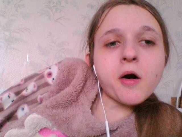 Mila23-1-1's BongaCams show and profile