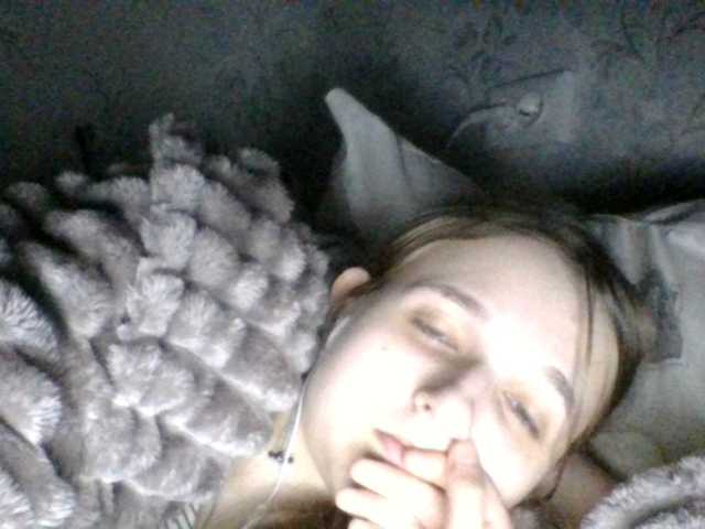 Mila23-1-1's BongaCams show and profile