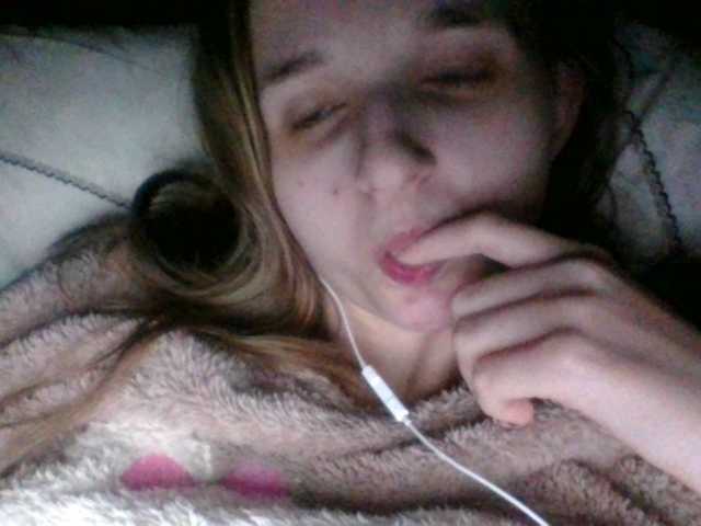 Mila23-1-1 from BongaCams is Freechat