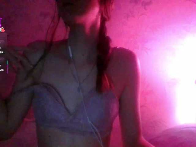Mila23-1-1 from BongaCams is Freechat
