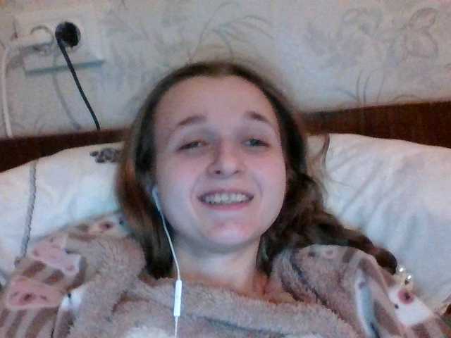 Mila23-1-1's BongaCams show and profile