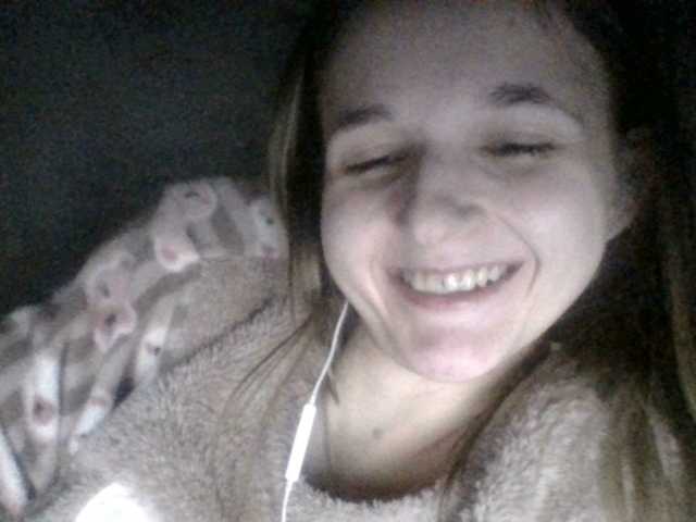 Mila23-1-1's BongaCams show and profile