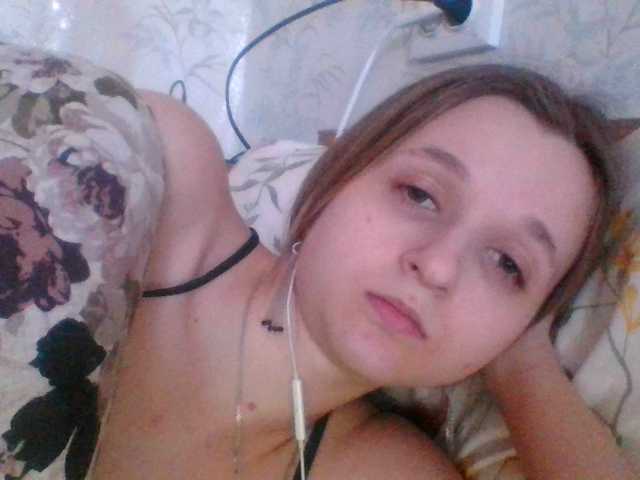 Mila23-1-1 Live Cam on BongaCams