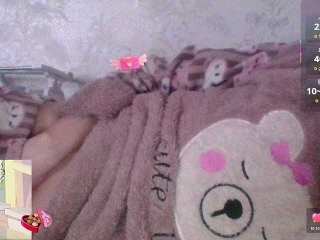 Mila23-1-1 — A general chat is open for communication with the model.All actions are performed through the tip menu.Loves works from 5 tokens (@remain).Requests without tokens will be ignored.