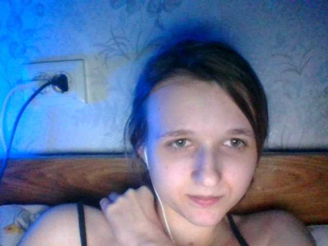 Mila23-1-1's BongaCams show and profile