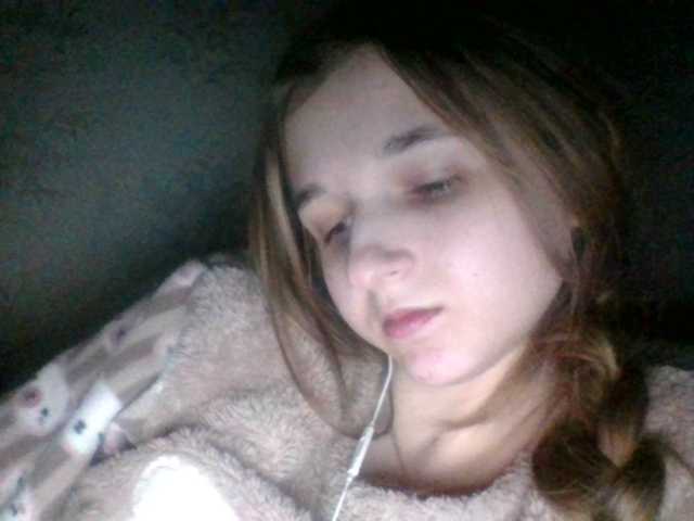 Mila23-1-1's BongaCams show and profile