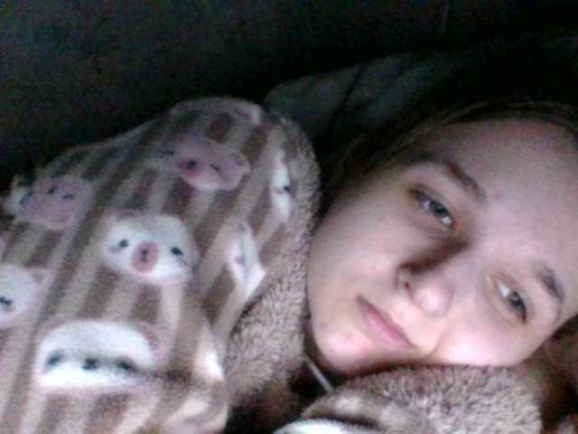 Mila23-1-1's BongaCams show and profile