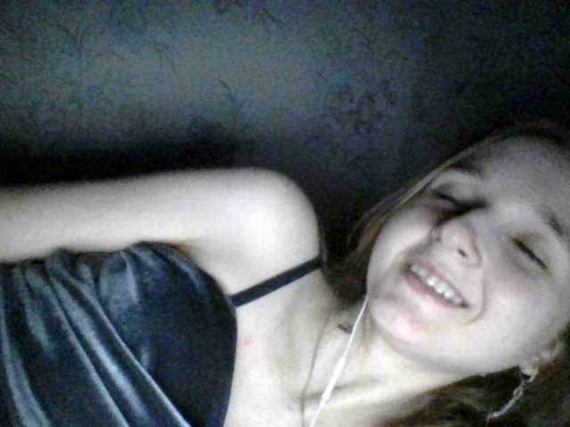 Mila23-1-1's BongaCams show and profile