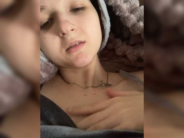 Mila23-1-1's BongaCams show and profile