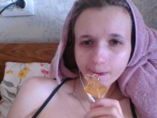 Mila23-1-1's BongaCams show and profile