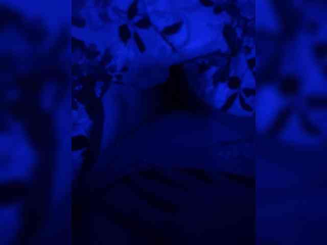 Kitty20Meow webcam