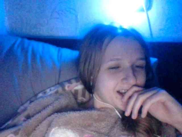 Mila23-1-1 Live Webcam on BongaCams