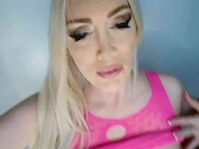 BarbiBentley webcam