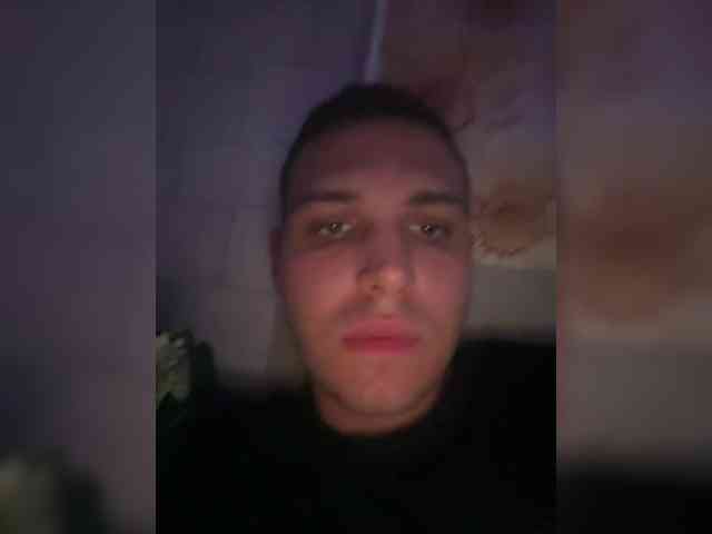 D1am0ndDick18 Live Webcam on BongaCams