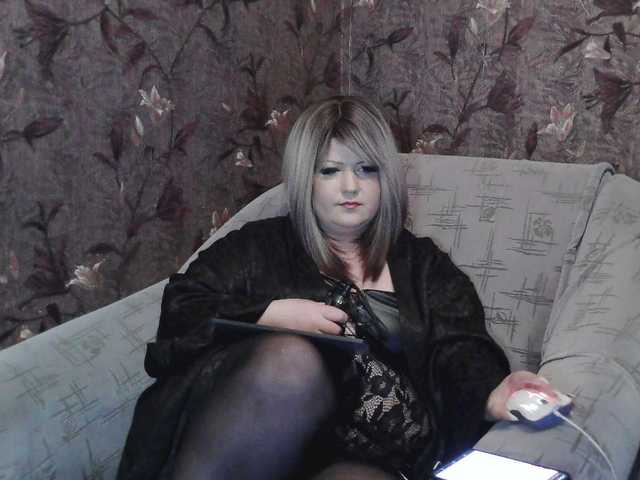 Yuliia's BongaCams show and profile