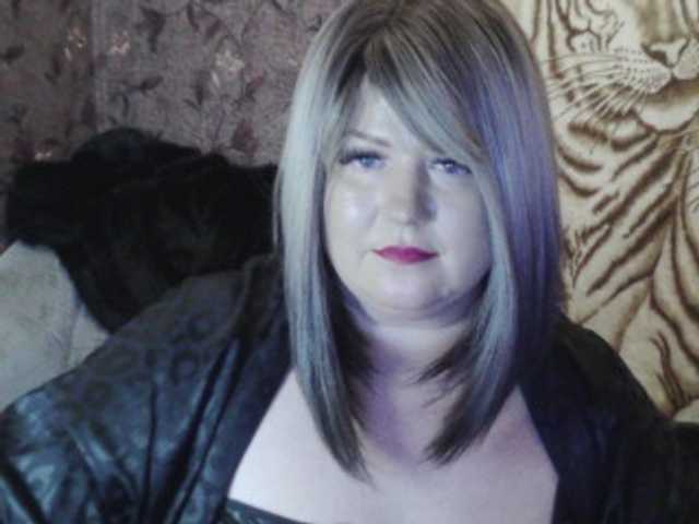 Yuliia's BongaCams show and profile