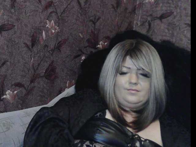 Yuliia's BongaCams show and profile