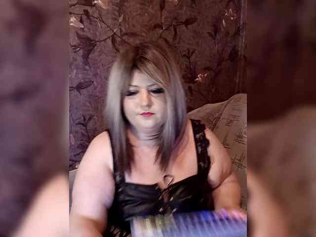 Yuliia Live Webcam on BongaCams