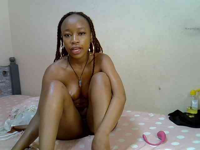 AuroraBarbie webcam