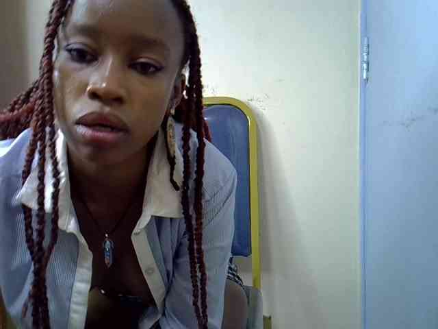 AuroraBarbie webcam
