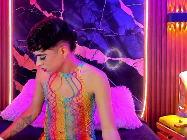 BriggitteLove Live Webcam on BongaCams