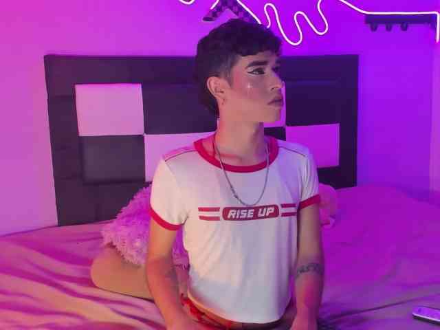 BriggitteLove Live Webcam on BongaCams