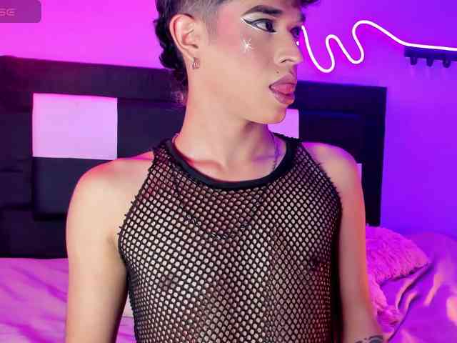 BriggitteLove Live Webcam on BongaCams