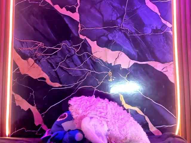 BriggitteLove Live Webcam on BongaCams